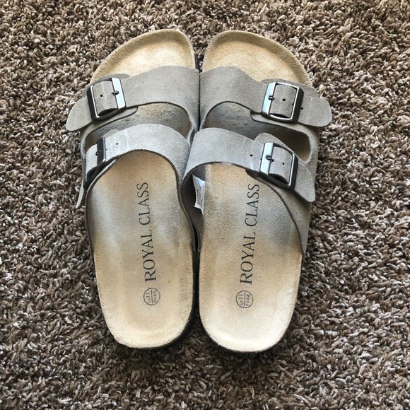 Sandals - Picture 3 of 4